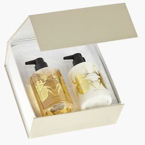 India Hicks Sealed gift box - pristine condition